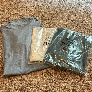 True Classic Men’s T shirts (sold as 3 pack: blue, forest green, light grey)